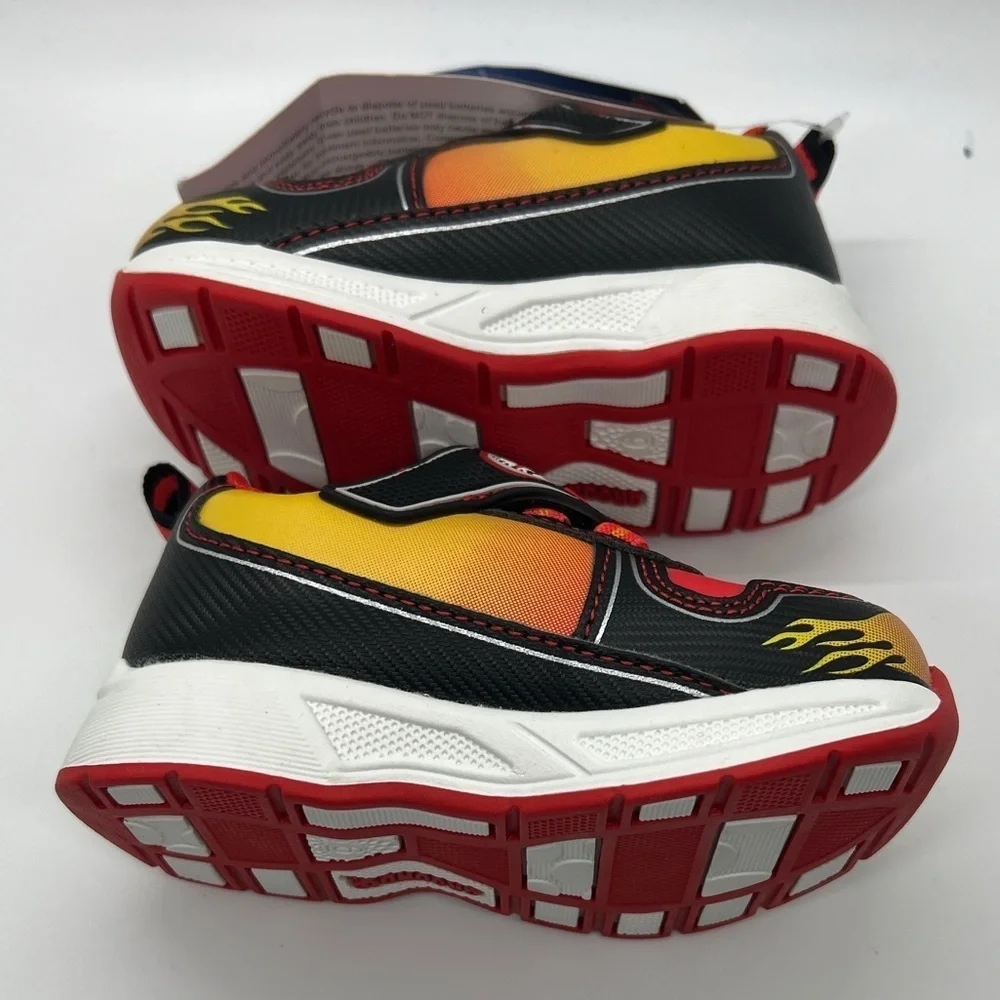 🔥 Hot Wheels Toddler Sneakers – Size 6 – Black/Red/Yellow with Flames 🔥
